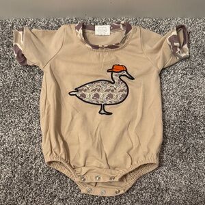 Kids Beige Duck Appliqué One-Piece Bodysuit